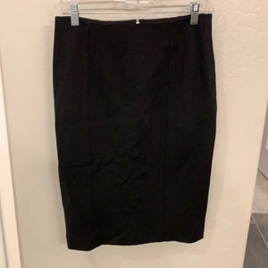 Mid Length Black Pencil Skirt Size 4 White House/Black Market